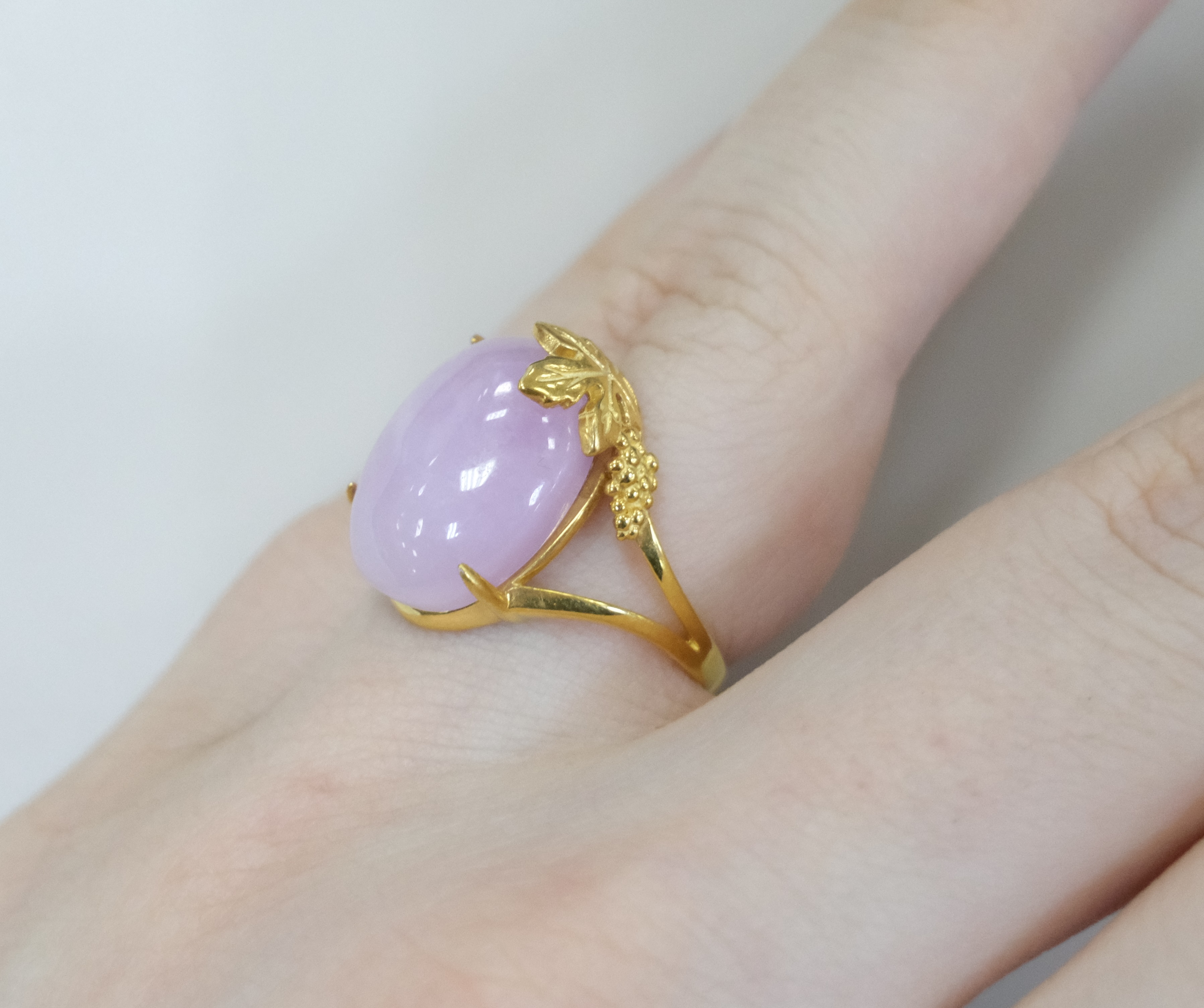 Серебряное кольцо с кунцитом